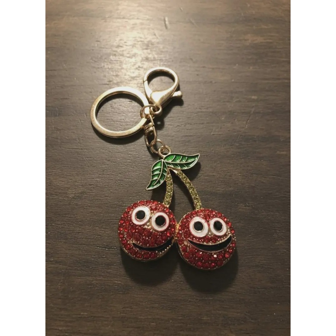 جاکلیدی و چارم بگ و آویز کیف طرح Cherry