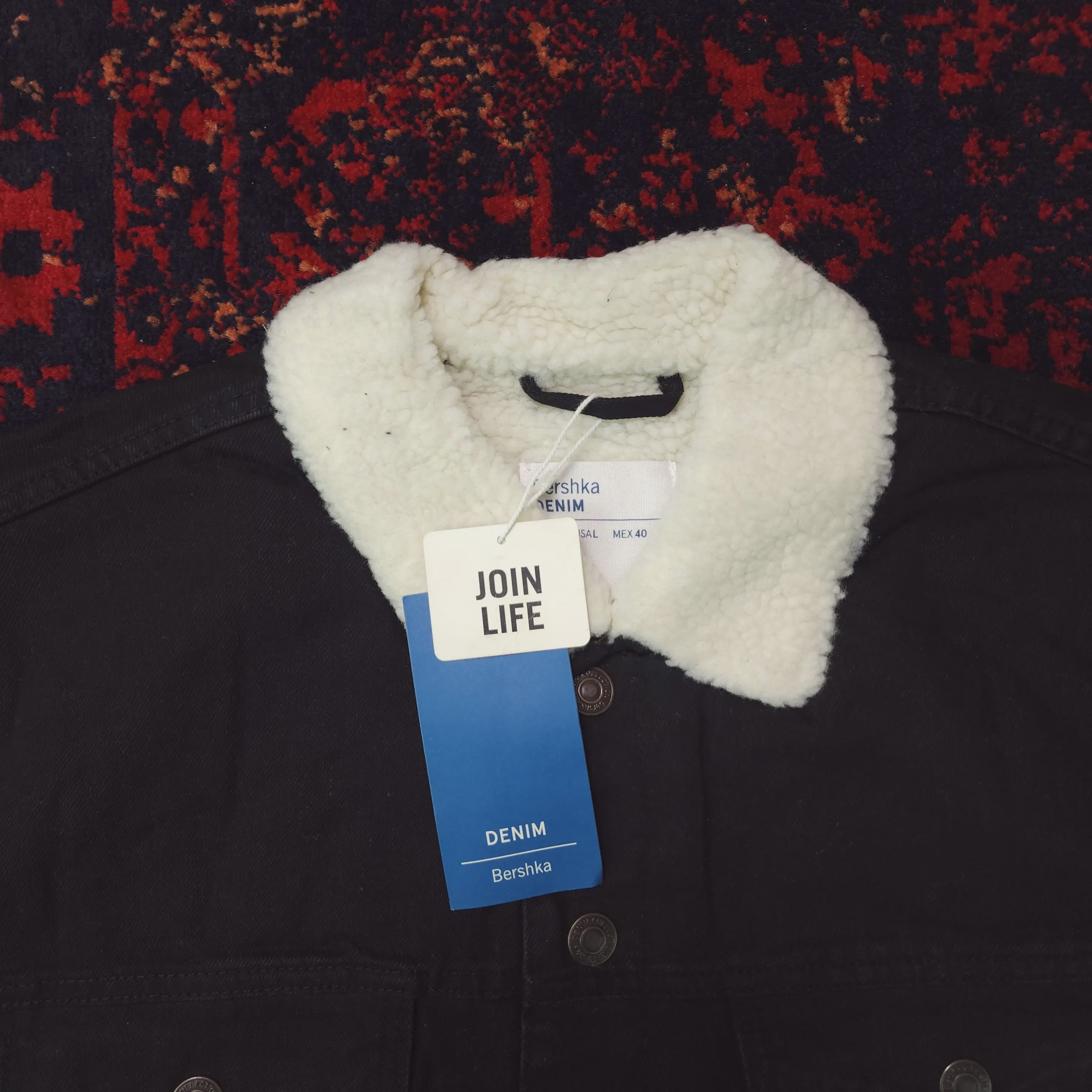 کت جین مشکی داخل خز از bershka کد 138