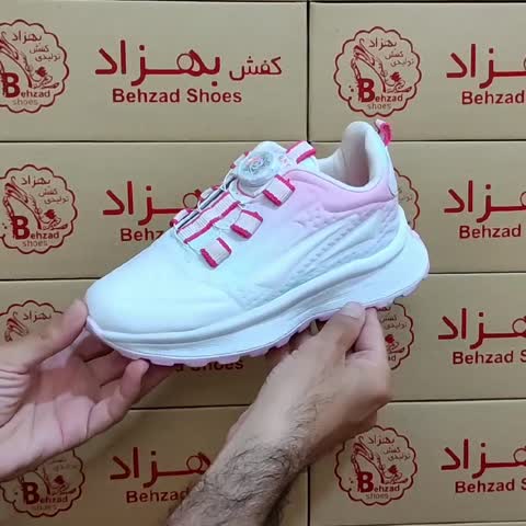 کتونی بالنسیا بچه گانه پسرانه دخترانه اسپرت سایز 31 تا 36 رنگ سفید صورتی زیره کپسولی لژ 4 سانتی رویه چرم صنعتی بند پُمپی