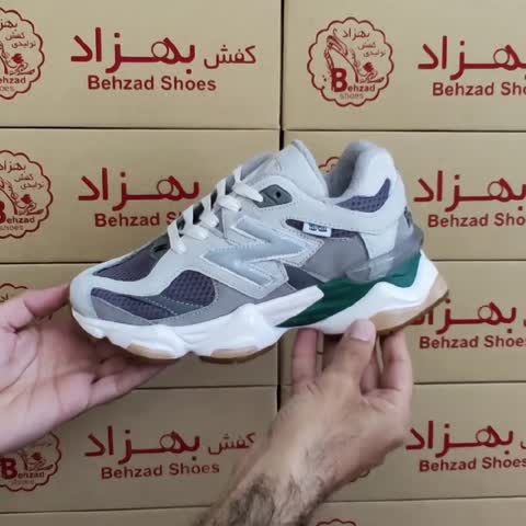 کتونی نیو بالانس زنانه پسرانه سایز 37 تا 40 رنگ طوسی زیره پیو کفی طبی لژ 4 سانتی آستر حوله ای رویه فابیلاک و راشل خارجی