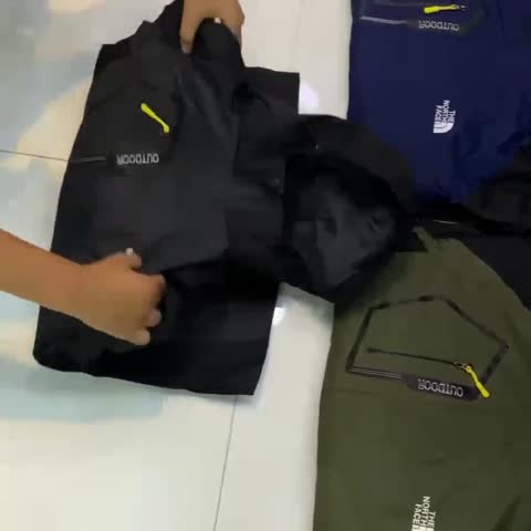 کاپشن کوهنوردی دو پوش