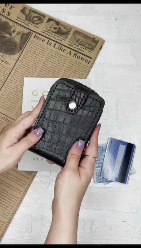 جاکارتی جادار چرم طبیعی دستدوز 