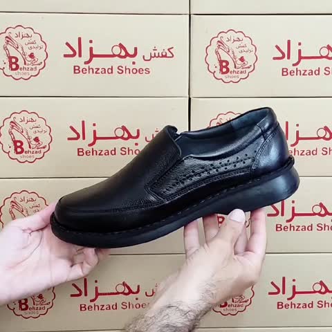 کفش چرم طبیعی گاوی مردانه رنگ مشکی  سایز 40 تا 45 زیره پیو تزریق کفی طبی آستر چرم میشن دور دوخت رویه چرم گاوی سبک راحت