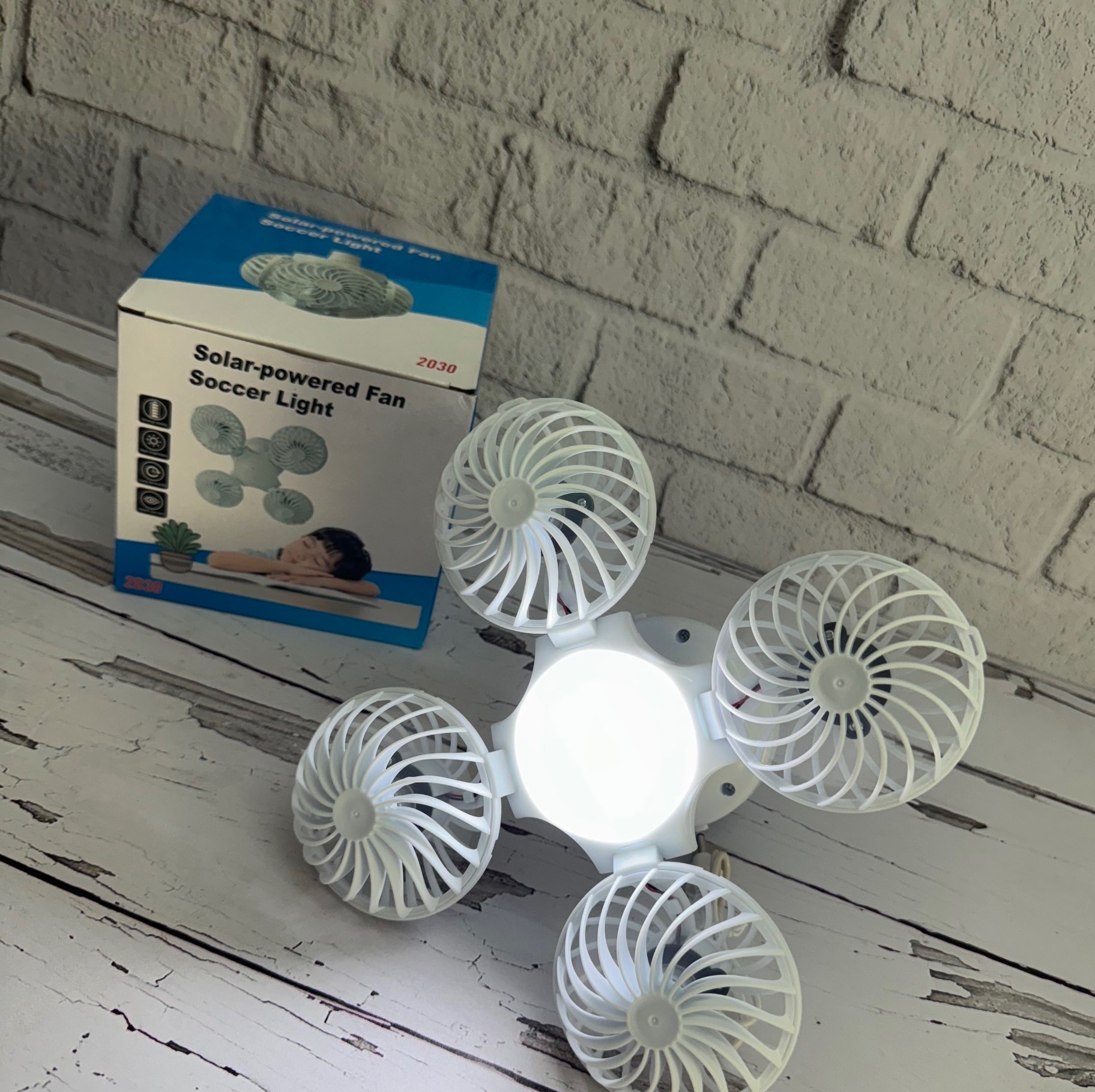 چراغ اضطراری شارژی خورشیدی پنکه ای تاشو