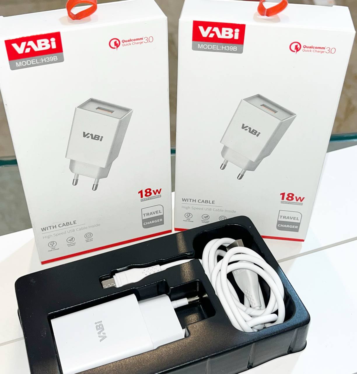 شارژر دیواری VABi  مدل :H39B