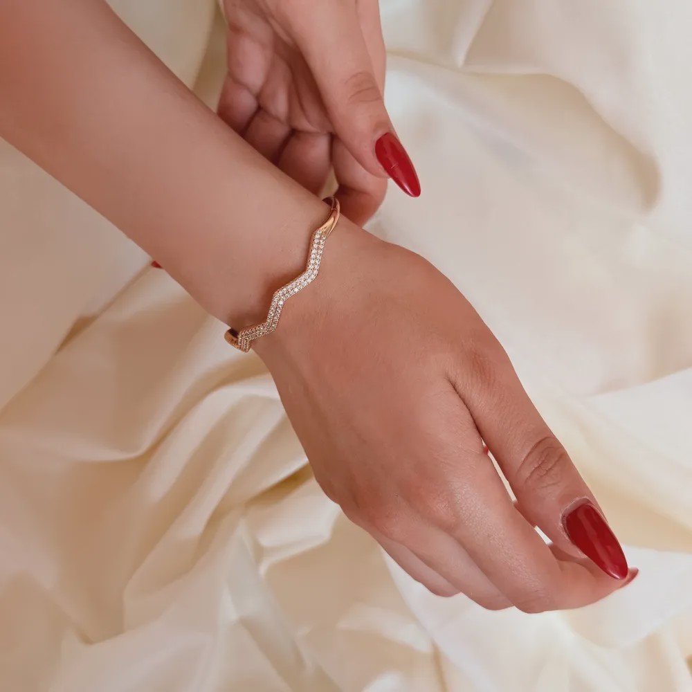 بنگل طلایی ژوپینگ مدل موج الماسه کد BA00251
