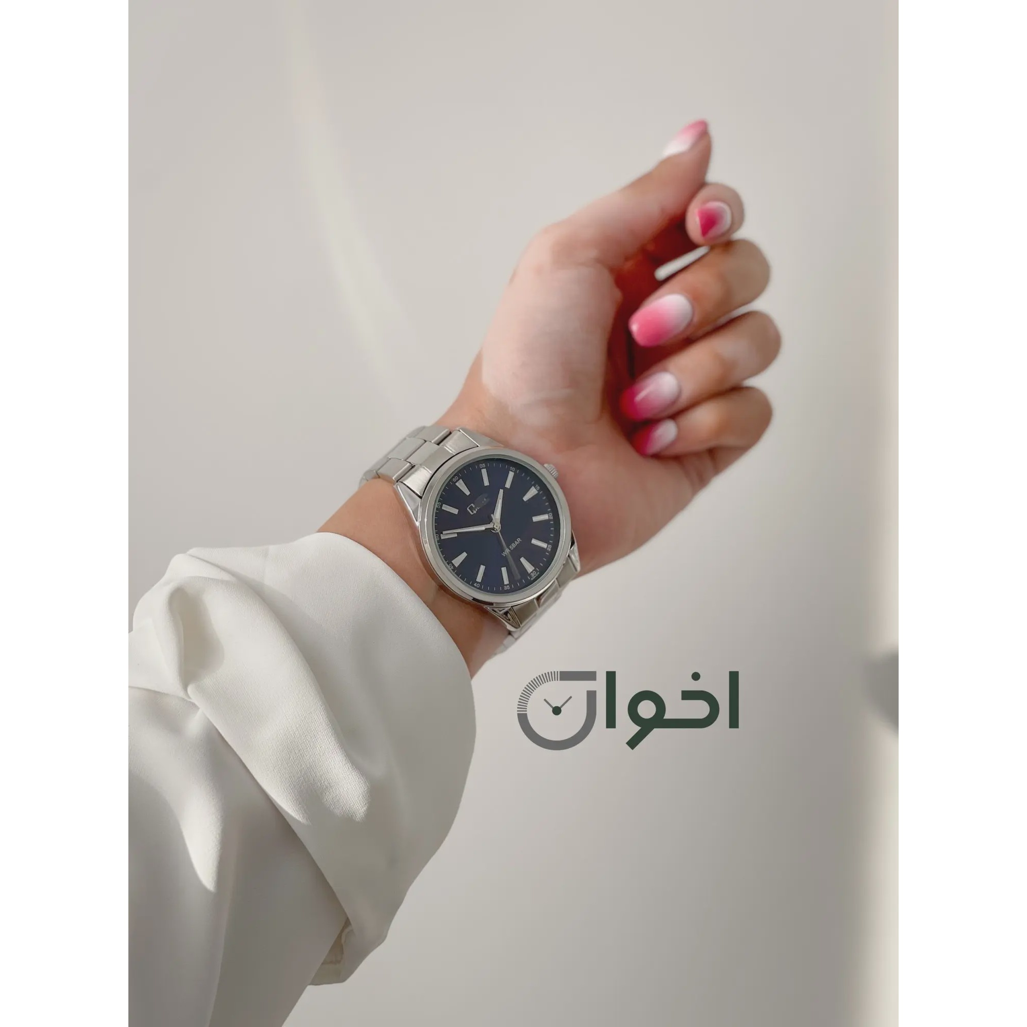 ساعت کیو اند کیو فلزی شرکتی مردانه