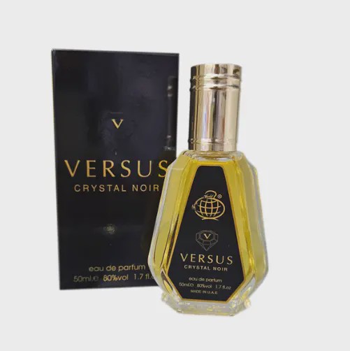 عطر و ادکلن ادو پرفیوم ورسوس کریستال نویر زنانه ورساچه 50 میل versus crystal noir