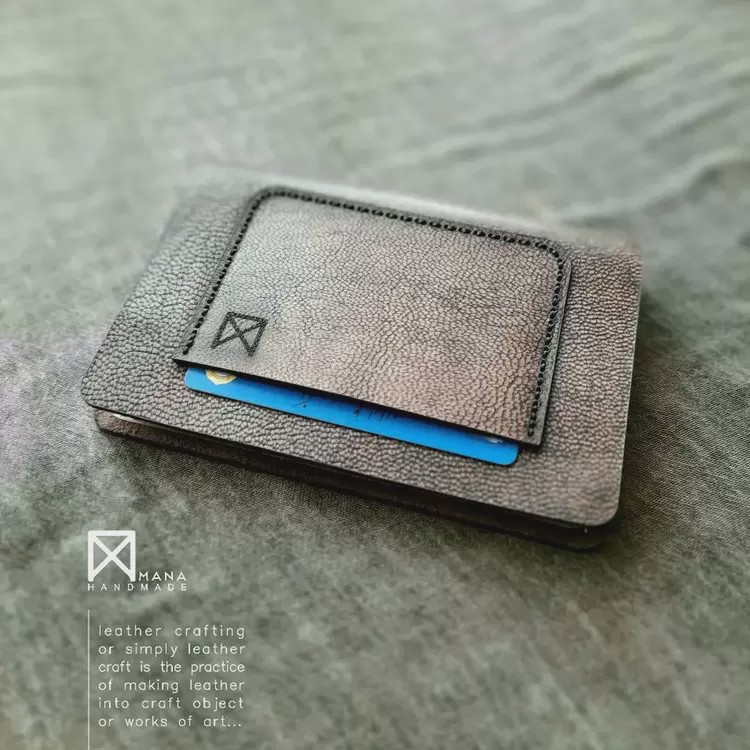 کیف مدارک DW100