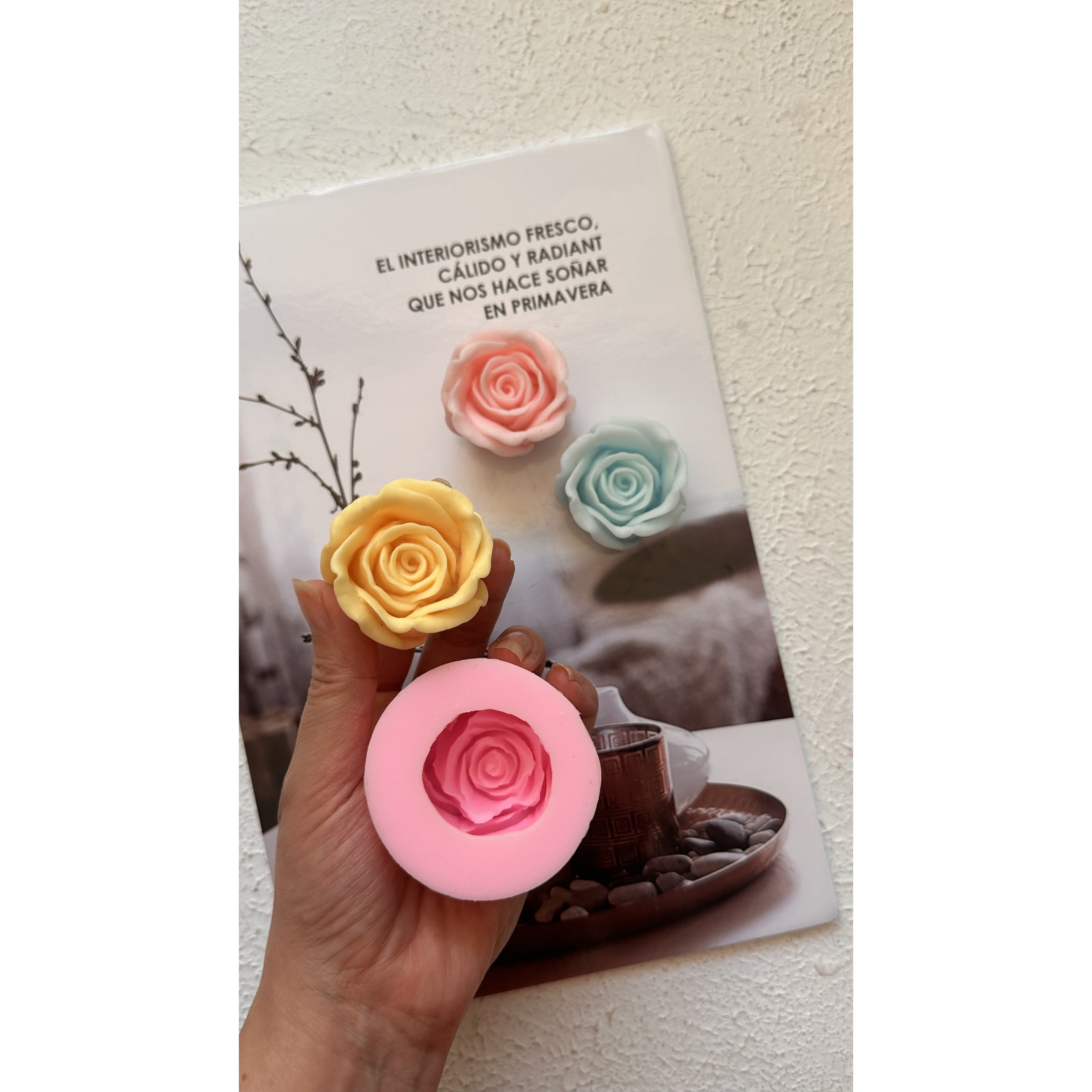 قالب سیلیکونی رز ژورنالی سایز 4.5 سانت برای شمع و رزین