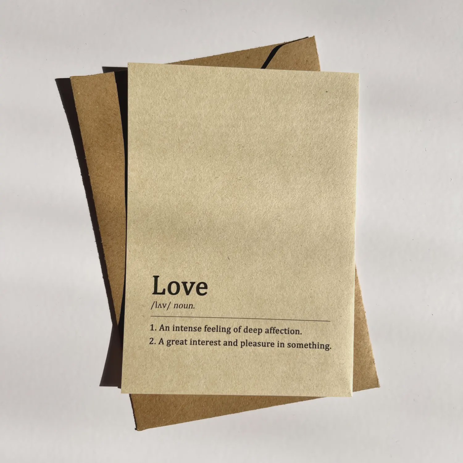 کارت پستال عاشقانه LOVE