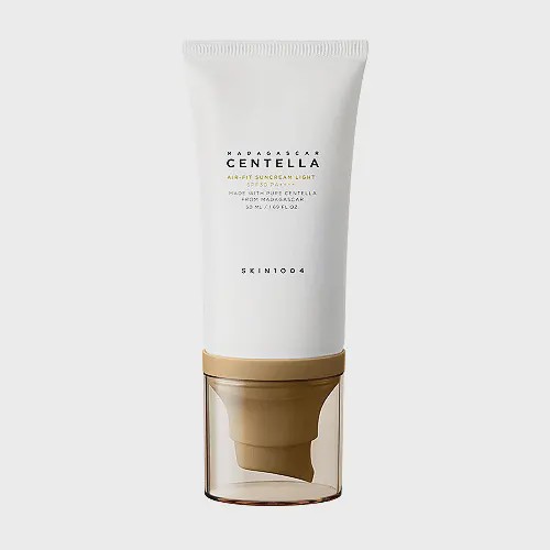 کرم ضد آفتاب فیزیکی اسکین1004 مدل ماداگاسکار سنتلا Skin1004 Madagascar Centella Air-Fit Suncream Plus