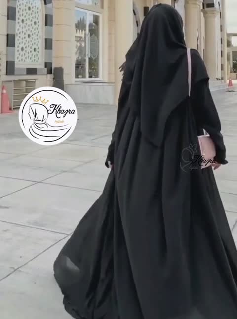 روسری مشکی روسری کرپ حریر مشکی قواره 120 گرم بالا حجاب خضرا