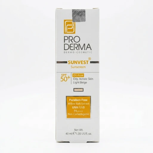 کرم ضد آفتاب فاقد چربی پرودرما مدل رنگی بژ روشن با SPF 50 مناسب پوست چرب و جوش دار حجم 40 میلی لیتر