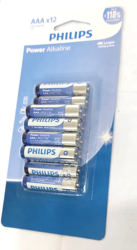 پک 12 تایی باتری نیم قلمی آلکالاین فیلیپس PHILIPS AAA Alkaline