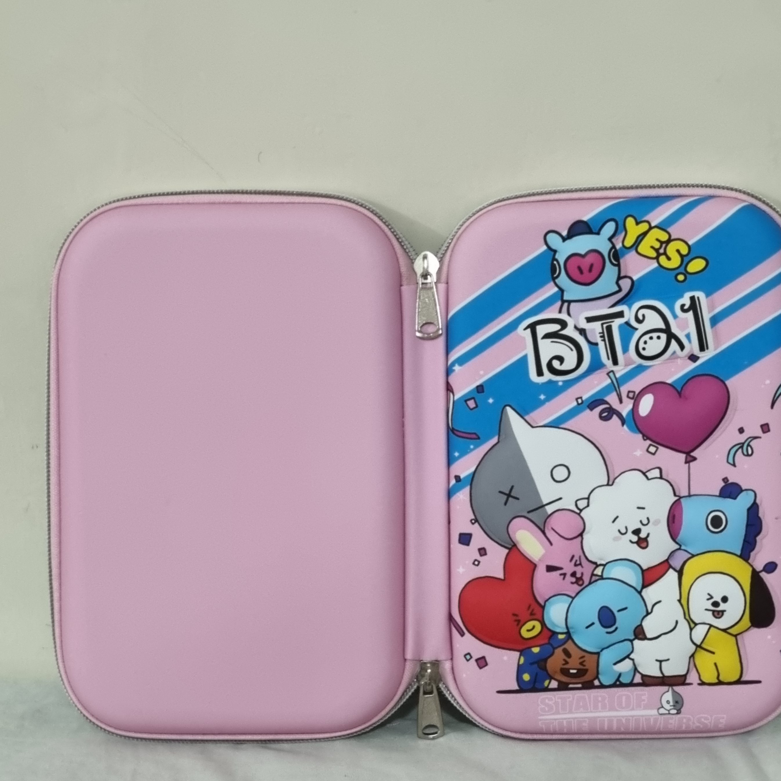 جامدادی تبلتی برجسته طرح BT21 کد 2