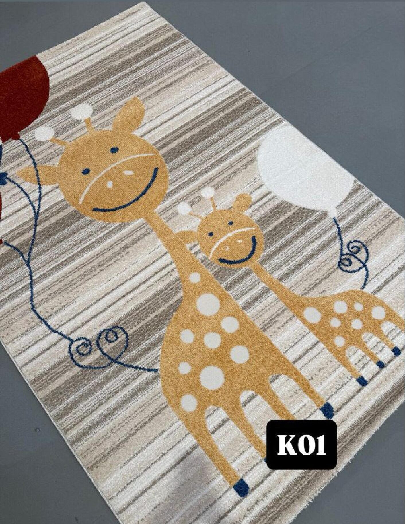 فرش فانتری نقش کهن 320 شانه تراکم 960 کد K01
