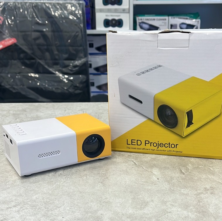 مینی پروژکتور LED