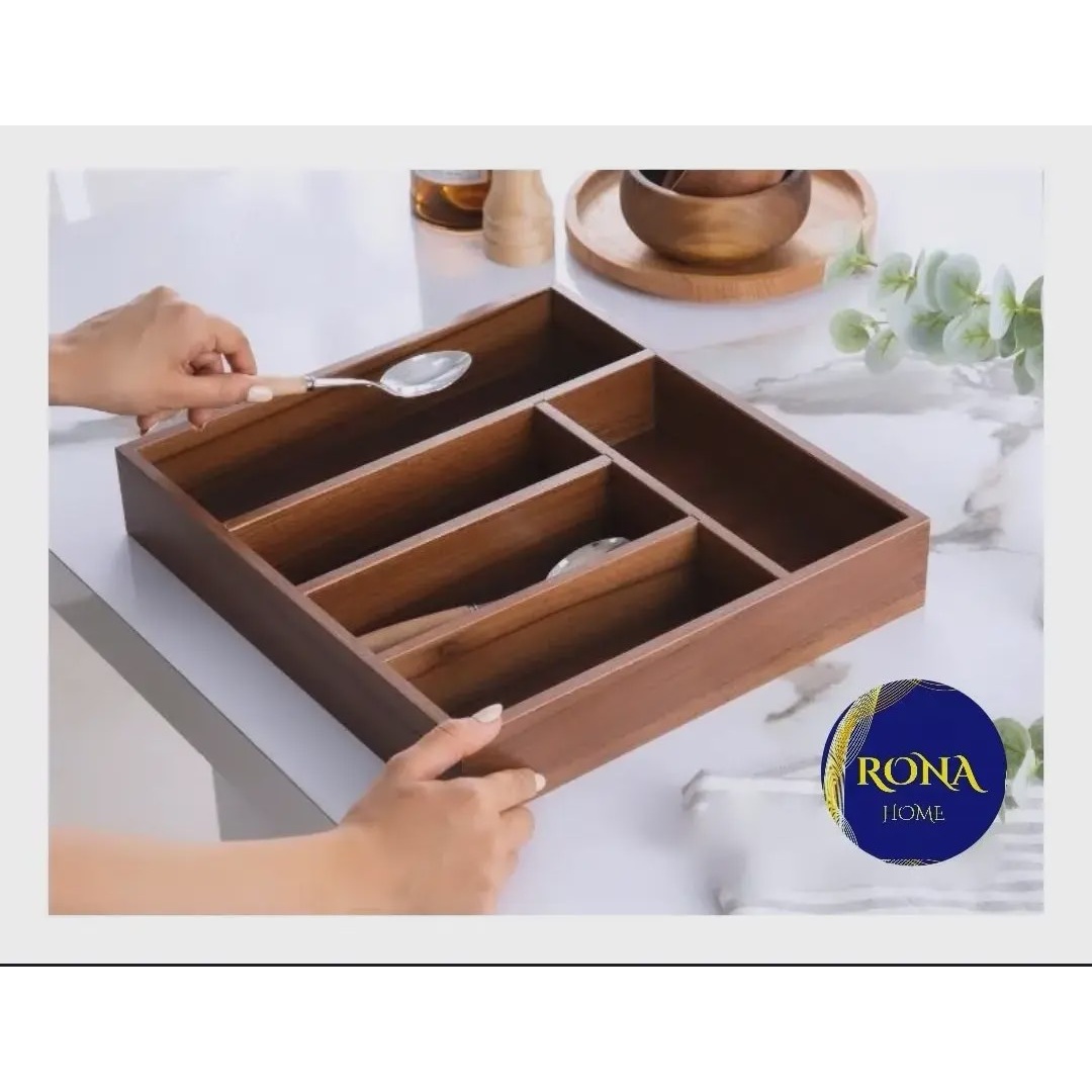 جا قاشق چنگال تو کابینتی چوبی