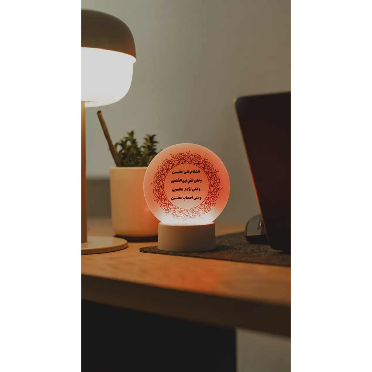 پایه نوری چراغ خواب طرح السلام علیک یااباعبدللهn10040
