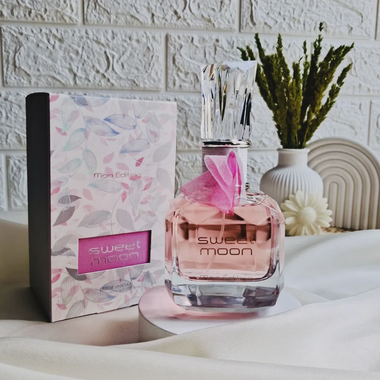 ادکلن ایوسن لورن اماراتی Fragrance World گیفتاپ