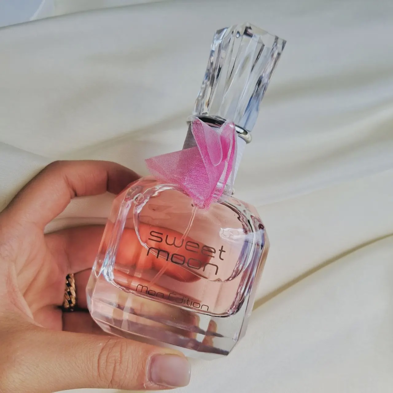 ادکلن ایوسن لورن اماراتی Fragrance World گیفتاپ