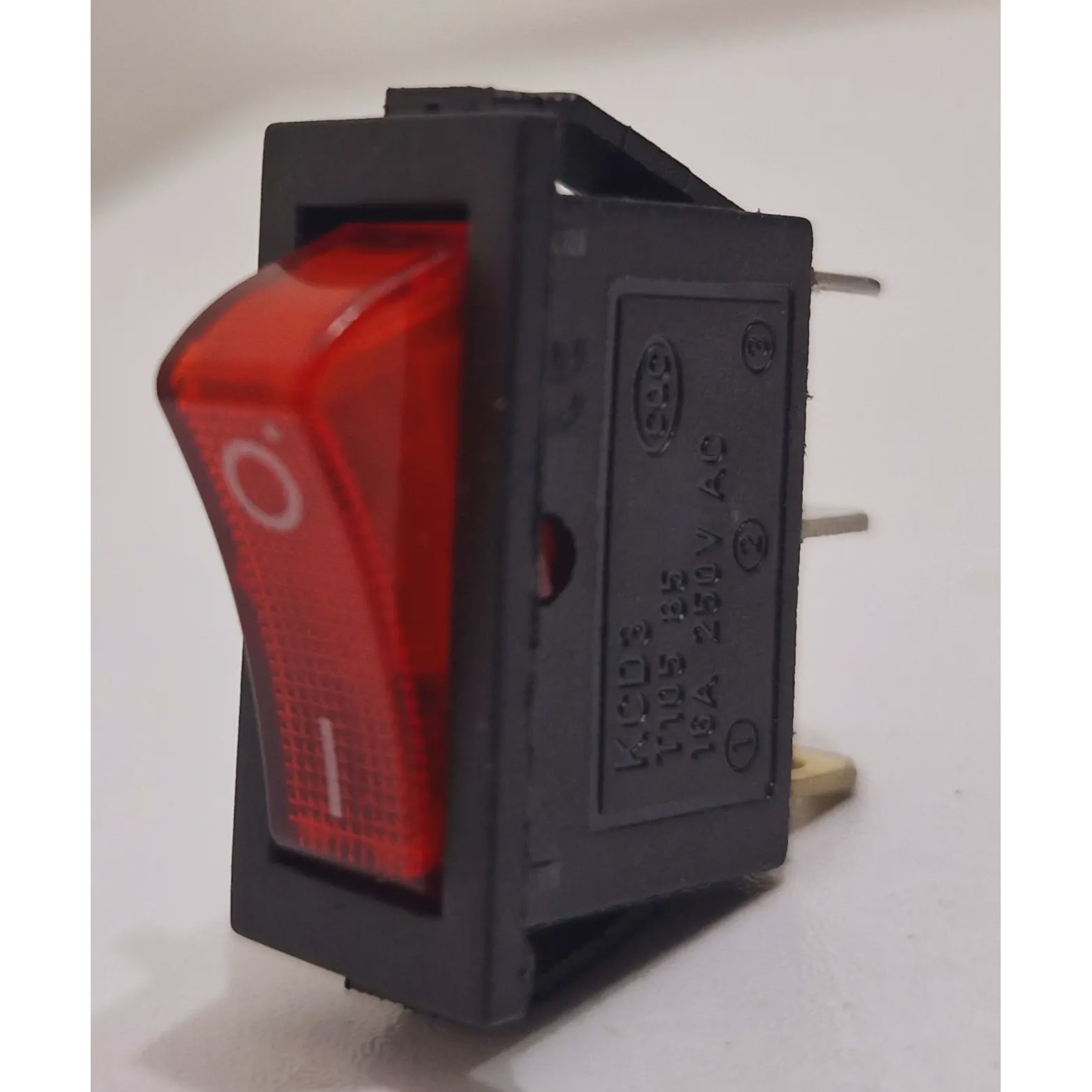 کلید جاروبرقی تک پل باریک چراغ دار سه پایه 16A 250V KCD3کلید روشن خاموش جاروبرقی
