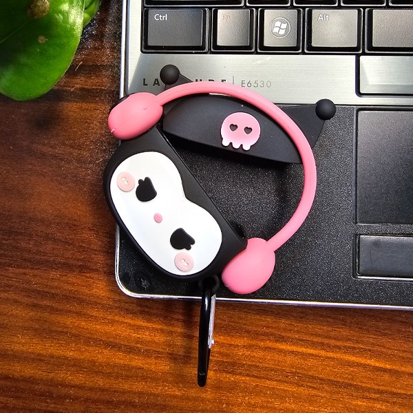 کاور تهران پکن مدل فانتزی مناسب برای کیس اپل AirPods 4 به همراه آویز