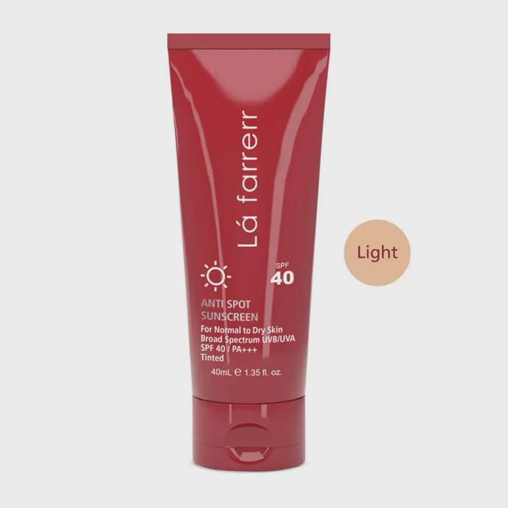 کرم ضد آفتاب SPF40 پوست خشک و معمولی لافارر رنگی و ضد لک 40 میلی لیتر