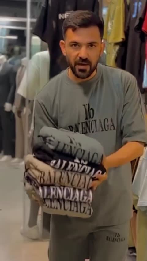 ست تیشرت شلوار بالنسیاگا 