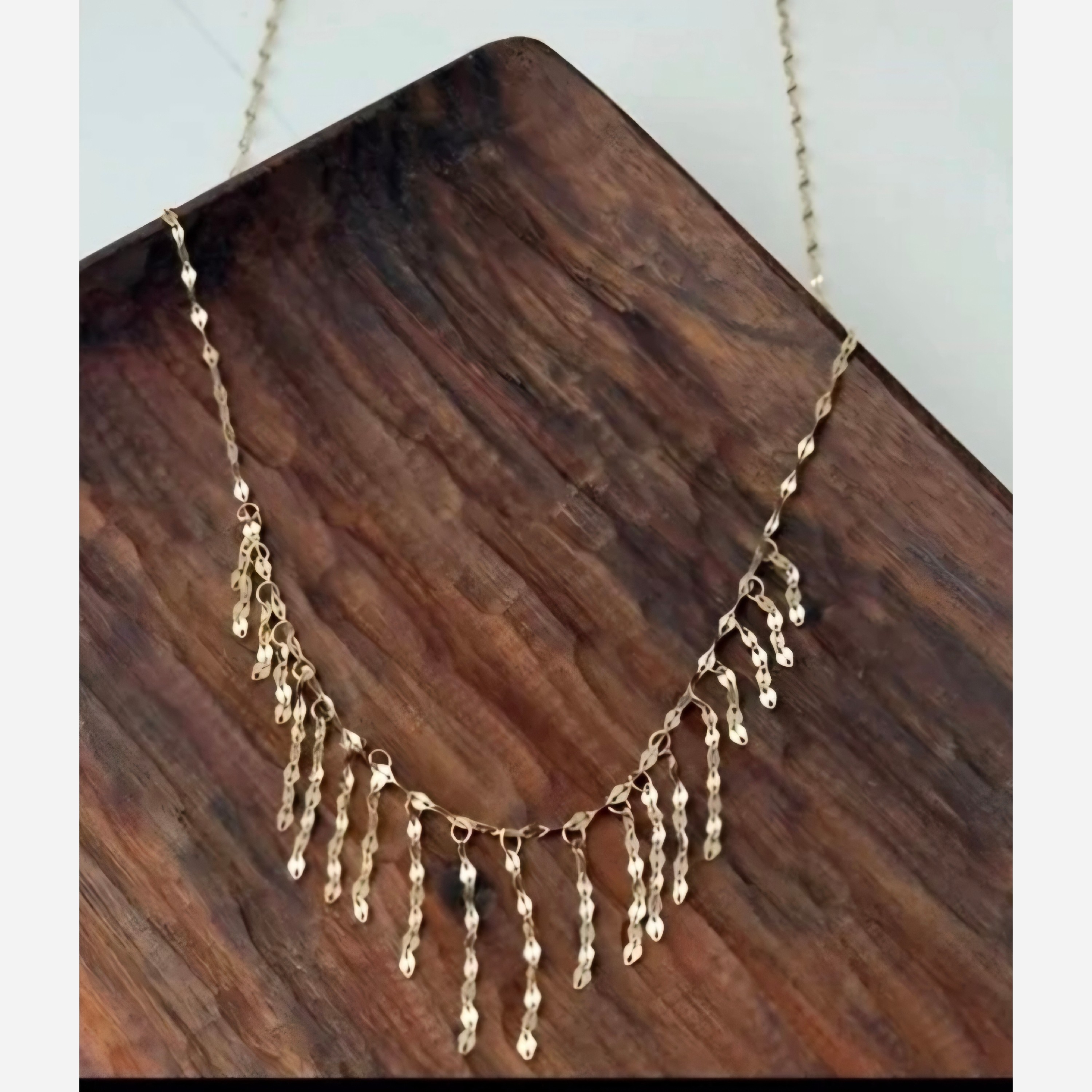 گردنبند رشته ای پولکی طرح طلا