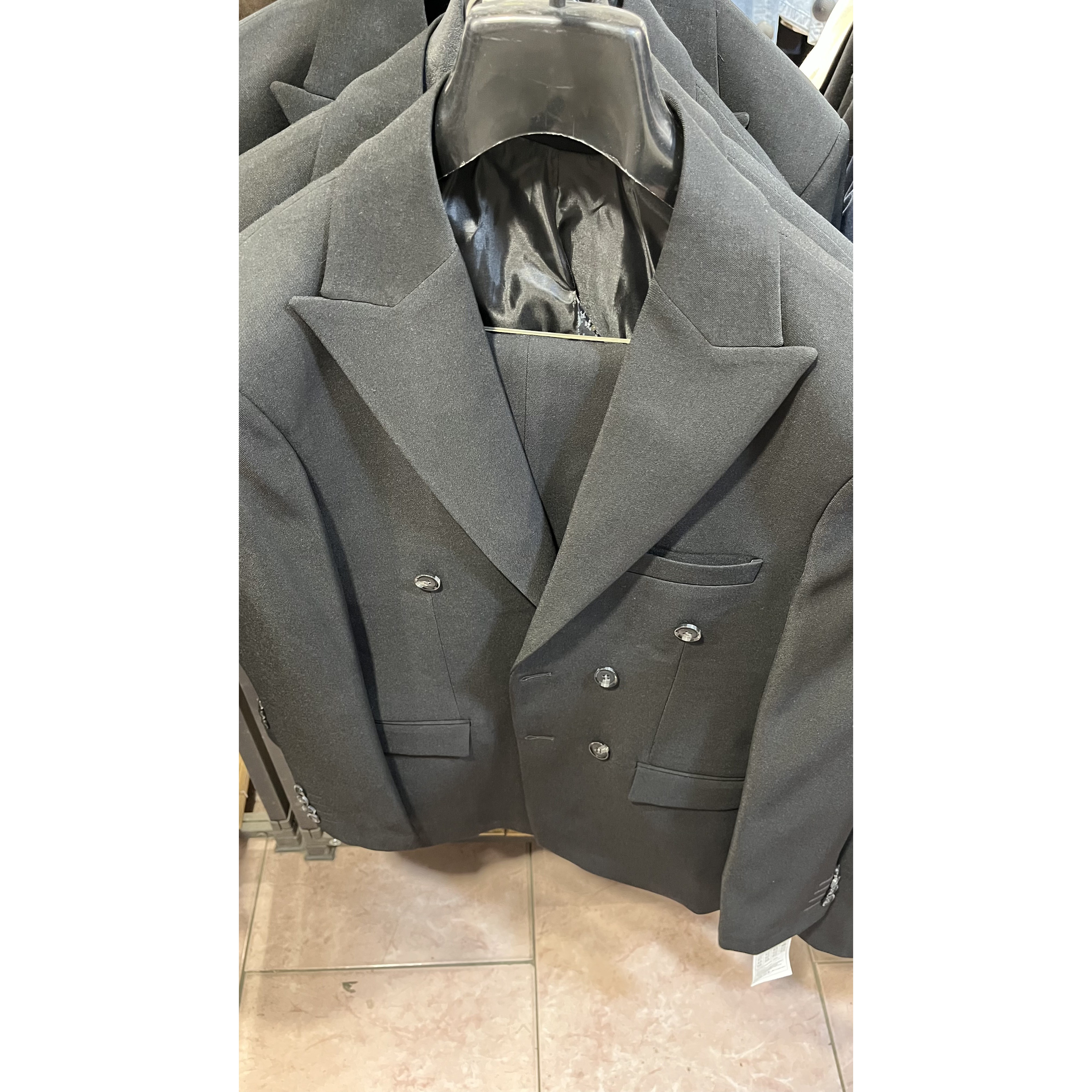 کت شلوار مردانه رنگ مشکی شش دکمه دبل برست برند massimo dutti