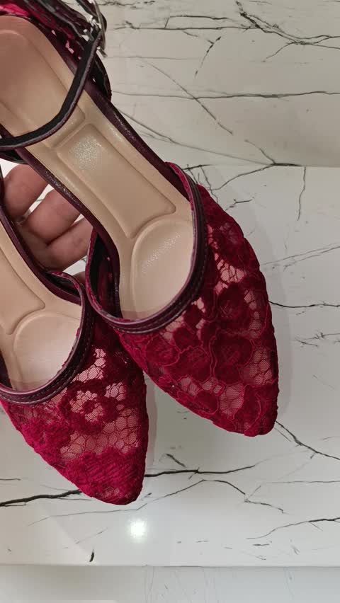 کفش دانتل زرشکی