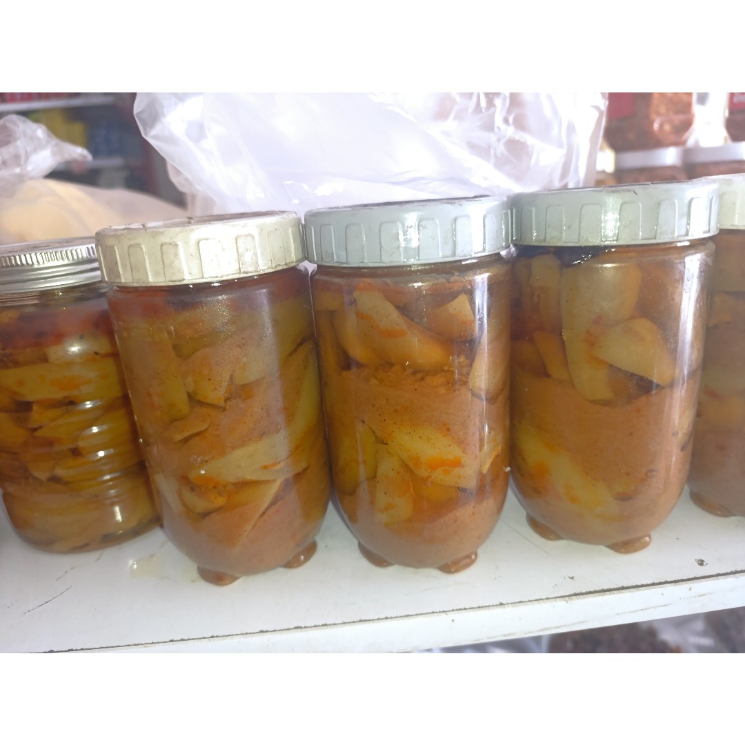 ترشی انبه با روغن زیتون تند خونگی درجه 1
