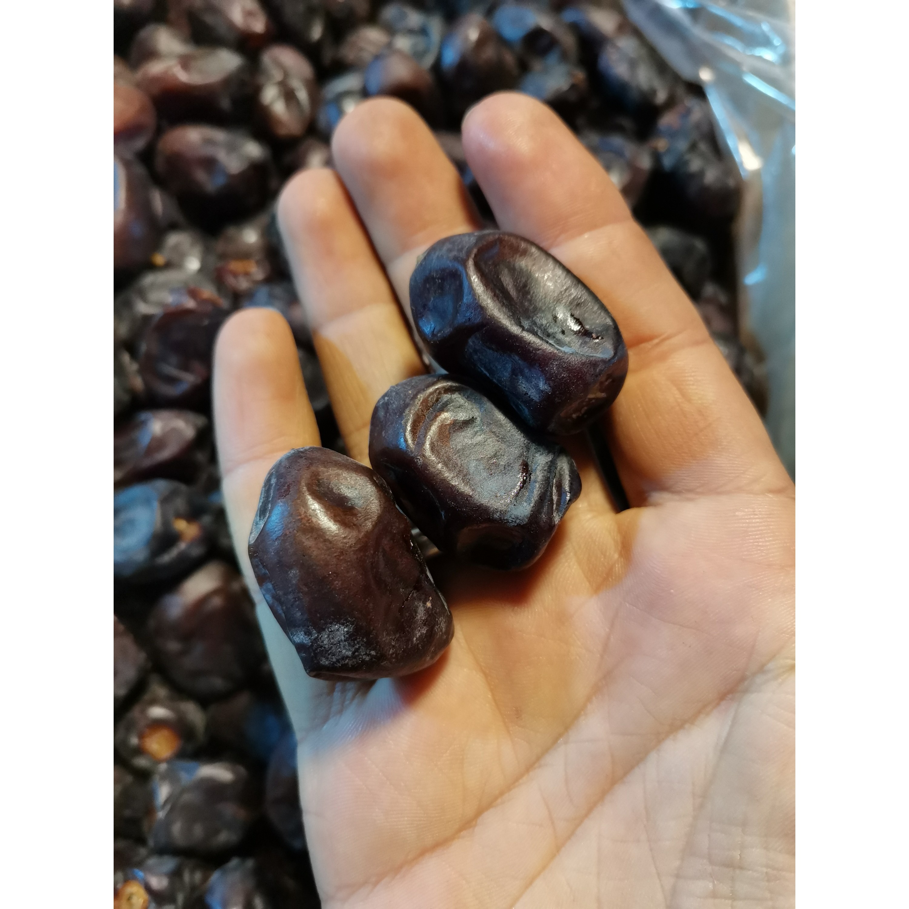 خرما مضافتی امسالی درجه 1 گوشتی 