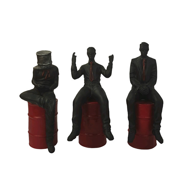 مجسمه مدل بادیگارد مجموعه سه عددی