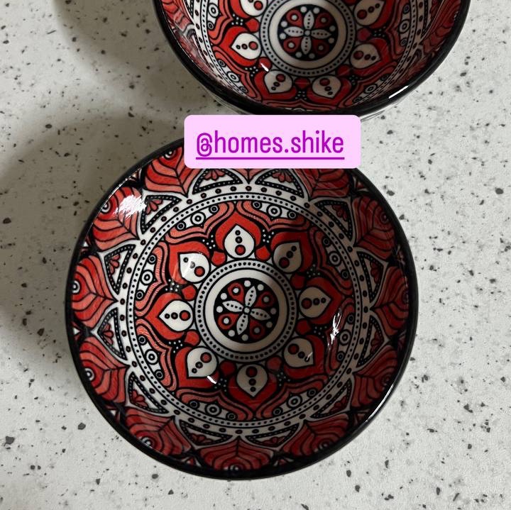 کاسه ماست خوری و تنقلات وارداتی