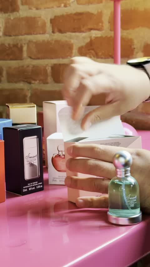 ادکلن زنانه Halloween by J. Del Pozo 25ml برند Smart Collection کد 192 هالووین بنفش اسمارت کالکشن
