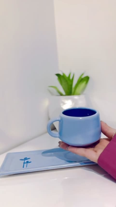 ماگ و زیر ماگی سرامیکی آبی 