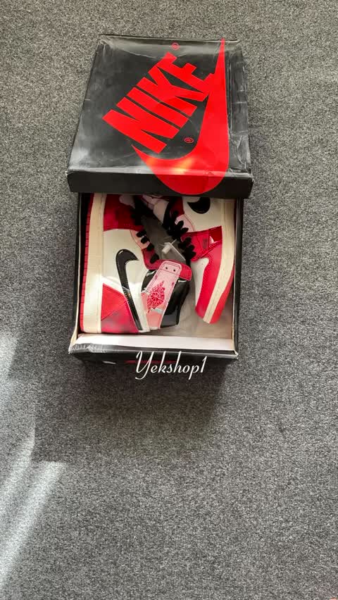 کتونی نایک ایرجردن 1 اسپایدرمن سفید قرمز Nike Air Jordan 1 Retro High OG Next Chapter Spiderman