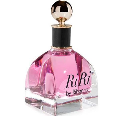 عطر ری ری ریحانا