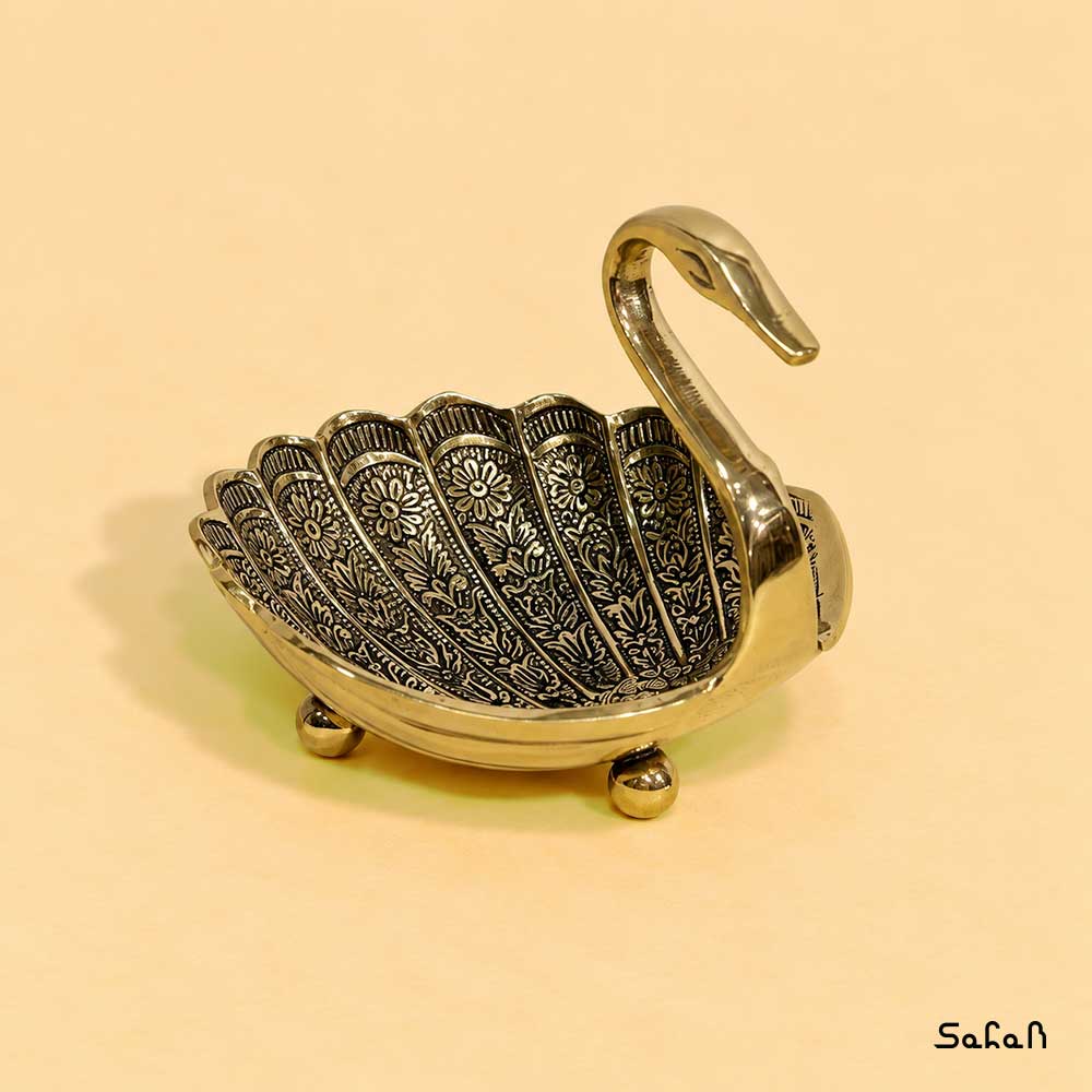 اردوخوری برنجی آنتیک طرح قو