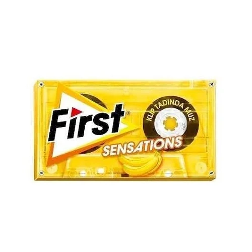 آدامس فرست با طعم موز 27گرم 12بسته First