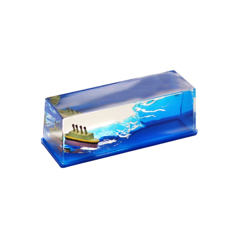دکوری مدل کشتی معلق کد 1hovering ship