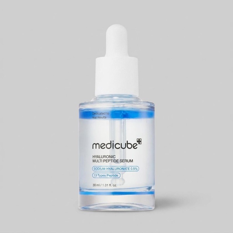 سرم آبرسان و جوانساز پوست مدیکیوب مدل Hyaluronic Multi Peptide مناسب برای انواع پوست حجم 30 میلیلیتر