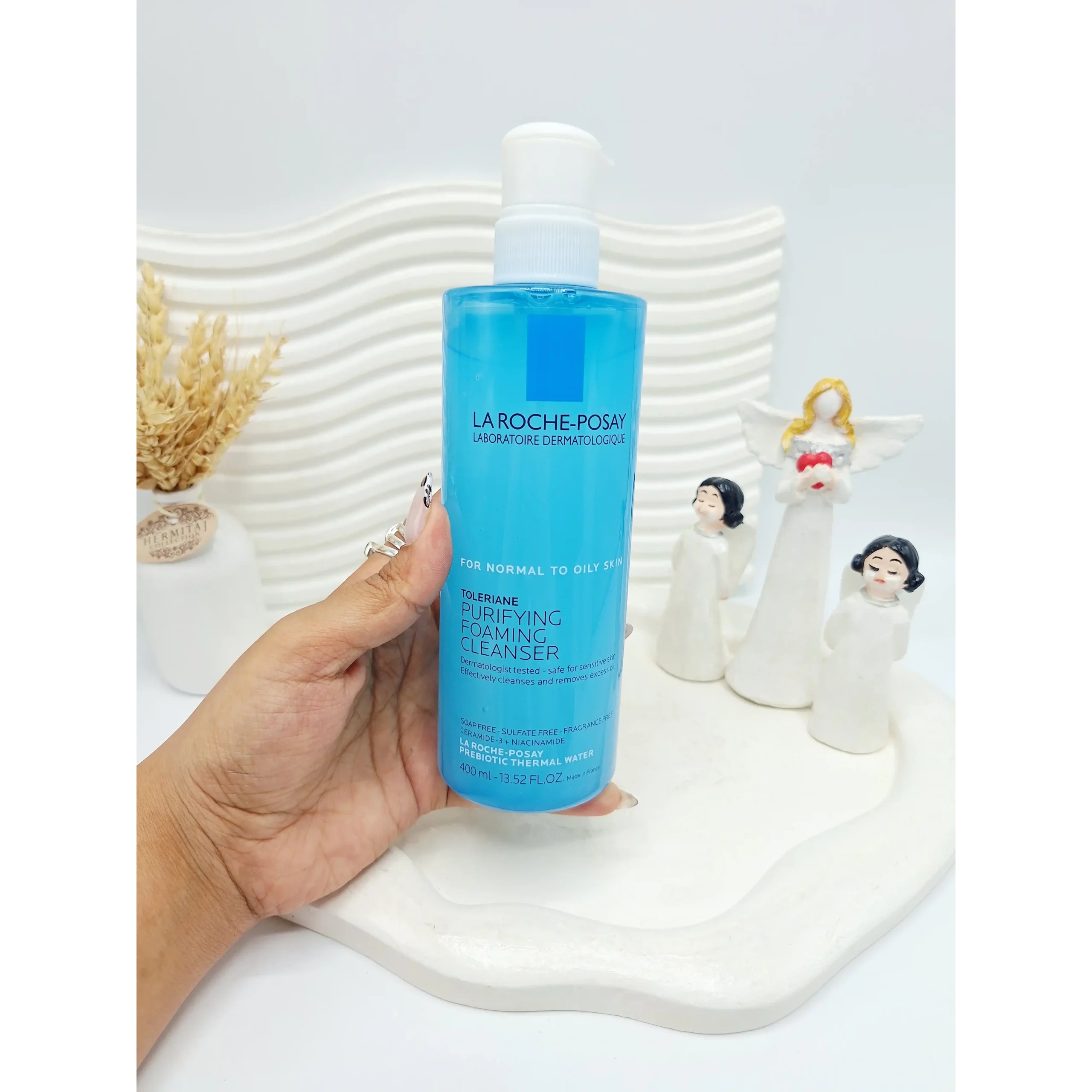 ژل شستشو و لایه بردار مخصوص پوست نرمال صورت برند LA ROCHE-PO های کپی امارات کد 5822