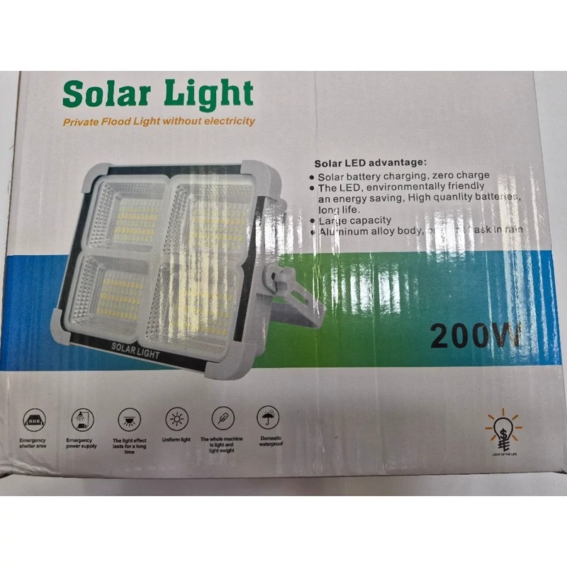 چراغ پروژکتور خورشیدی Solar Light 200W مدل 6 باتری