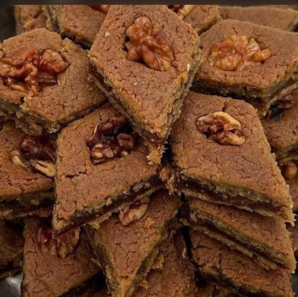 کماچ سهن خرما و گردوخوشمزه مقوی و اصیل