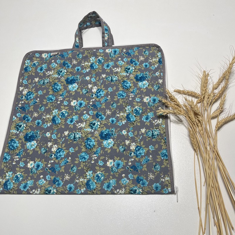 کیسه نان و سبزی ترنم مدل سه لایه کد P 33 ، زیپدار ،سه طرف زیپ ، ابعاد 45*45 سانتیمتر،رنگ ثابت،،دارای دو دسته