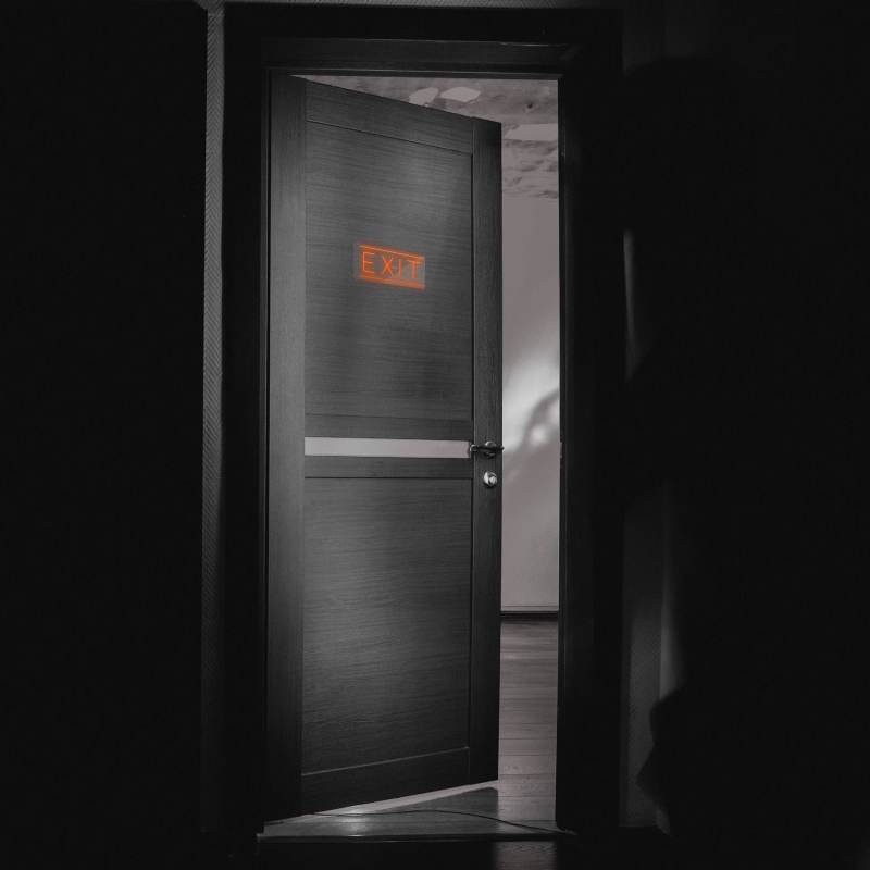 چراغ نئونی دیواری آرن تیم مدل Exit